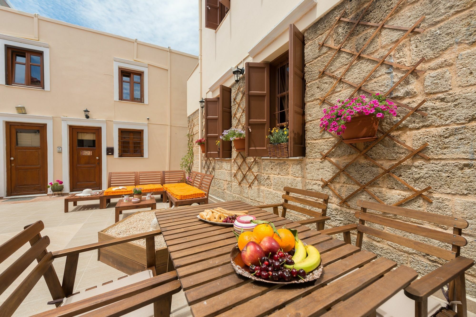 Xenios Zeus Apartment *